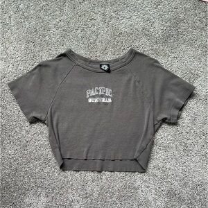 PACSUN/PACIFIC SUNWEAR GRAY CROPTOP SIZE MEDIUM